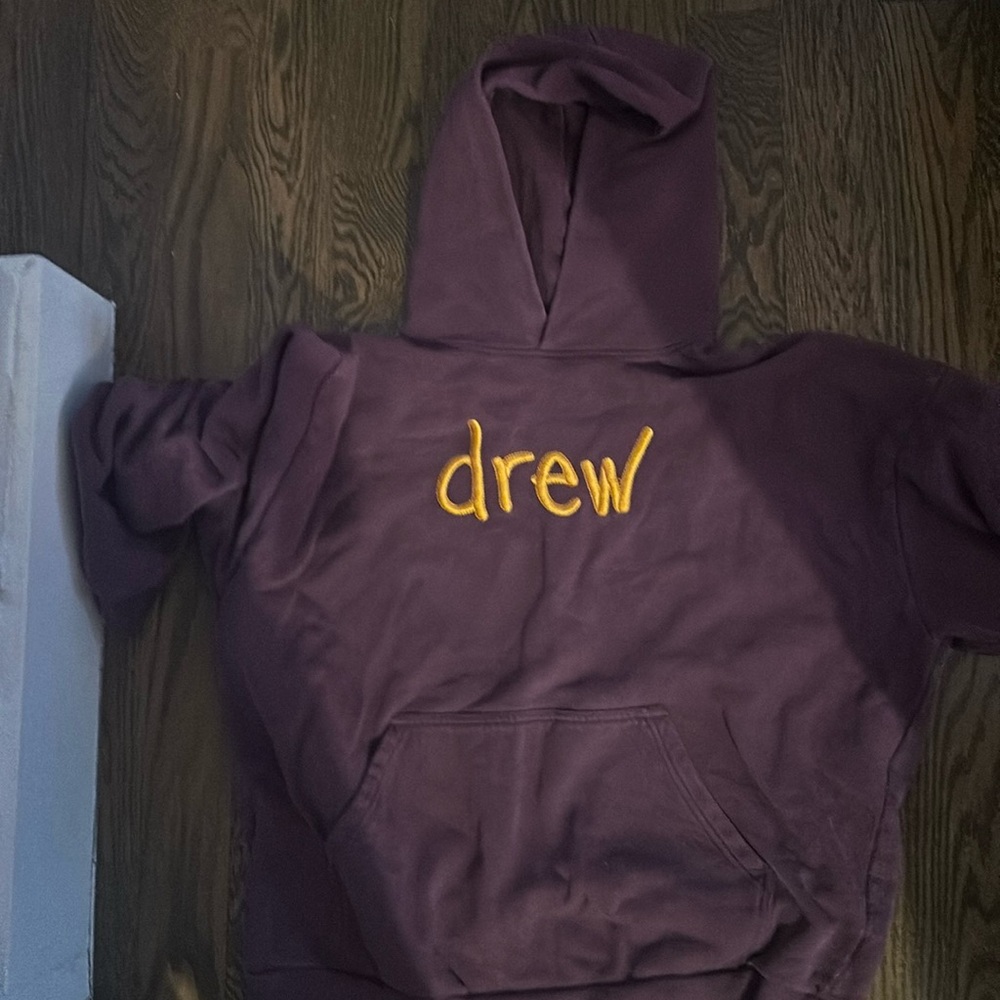 Size Large Drew sweatshirt, maroon